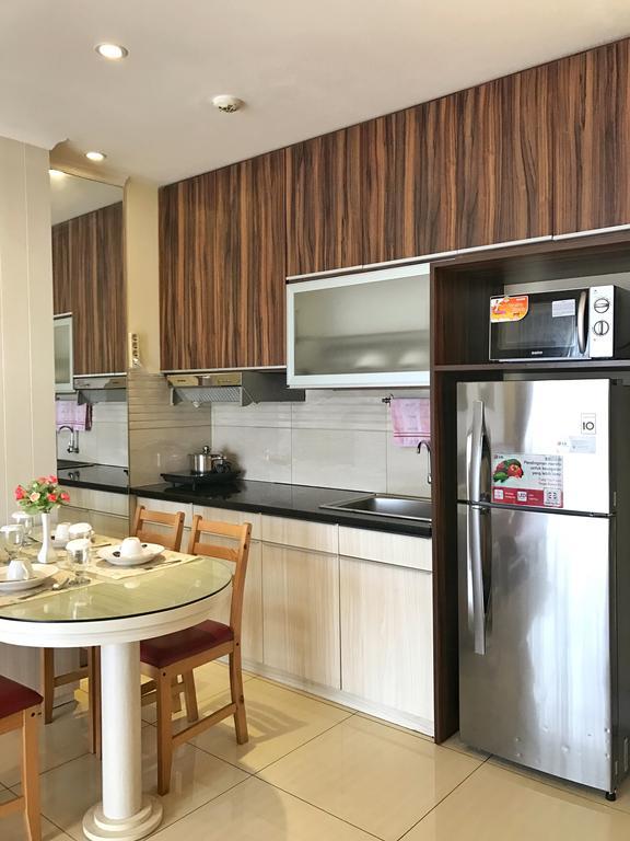 Ravarine Apartment